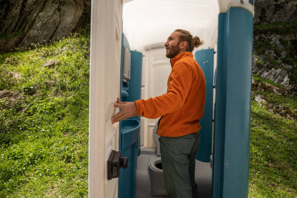 Best Porta potty rental near me  in Metuchen, NJ
